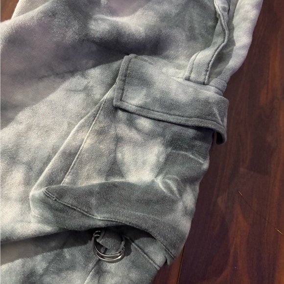 PrettyLittleThing Gray Cargo Pants - Picture 3 of 5